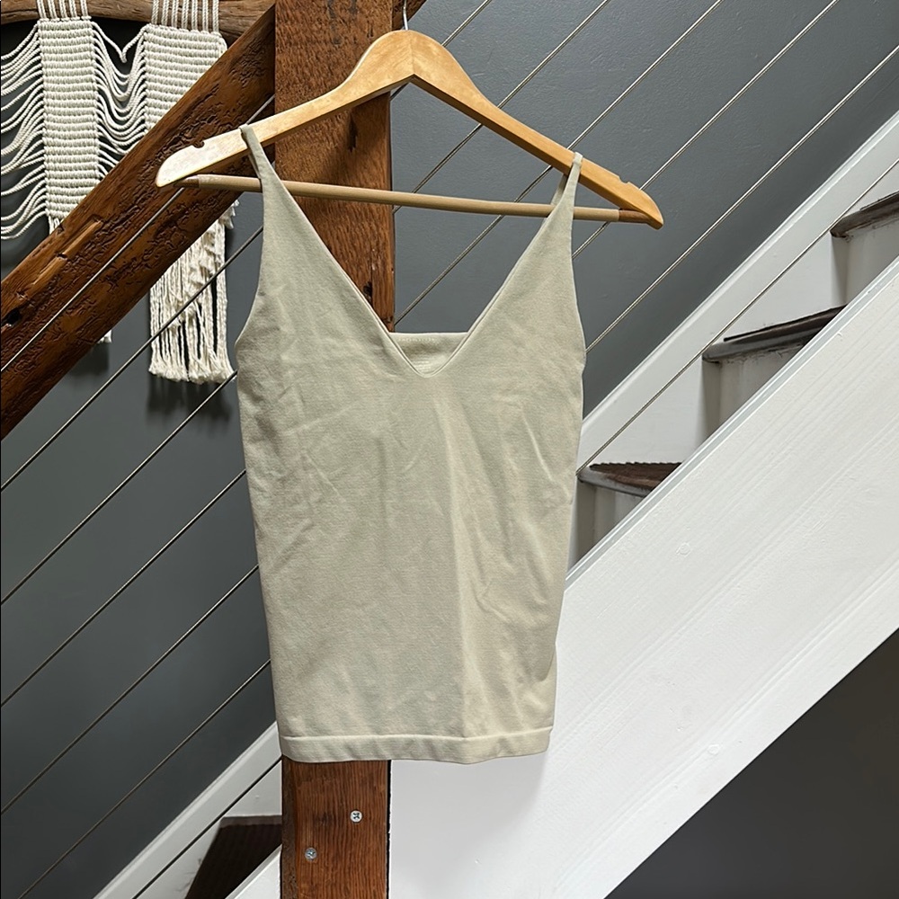 free people seamless v-neck cami blarney stone m/l